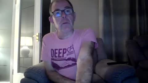 Snapshot of inthemood63 chatting on September 16, 7:59 pm inthemood63 online show from September 16, 7:59 pm