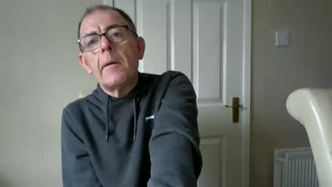 Snapshot of inthemood63 chatting on October 13, 4:07 pm inthemood63 online show from October 13, 4:07 pm