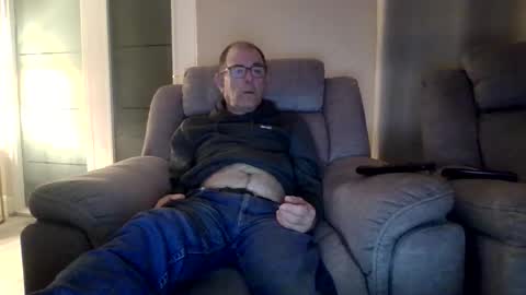 Snapshot of inthemood63 chatting on October 21, 8:53 pm inthemood63 online show from October 21, 8:53 pm