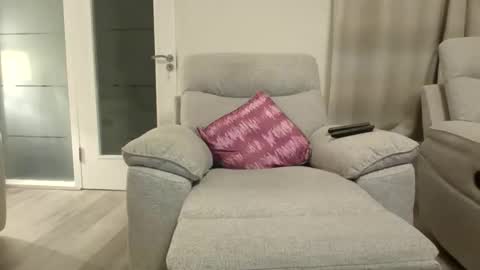 Snapshot of inthemood63 chatting on March 16, 9:52 pm inthemood63 online show from March 16, 9:52 pm