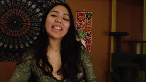 Snapshot of intimatetales chatting on December 3, 7:22 pm Africa online show from December 3, 7:22 pm