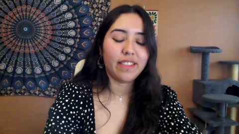 Snapshot of intimatetales chatting on January 27, 3:39 pm Africa online show from January 27, 3:39 pm