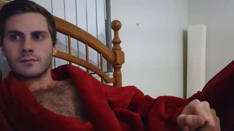 Snapshot of inyourdreams16180 chatting on February 14, 4:31 am inyourdreams16180 online show from February 14, 4:31 am