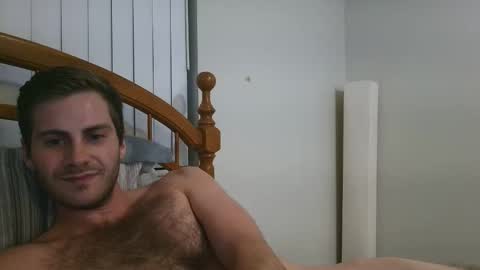 Snapshot of inyourdreams16180 chatting on February 15, 7:51 am inyourdreams16180 online show from February 15, 7:51 am