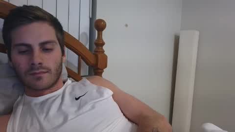 Snapshot of inyourdreams16180 chatting on February 19, 6:42 am inyourdreams16180 online show from February 19, 6:42 am