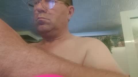 Snapshot of ioanamihaii chatting on November 4, 5:50 am Mihai online show from November 4, 5:50 am