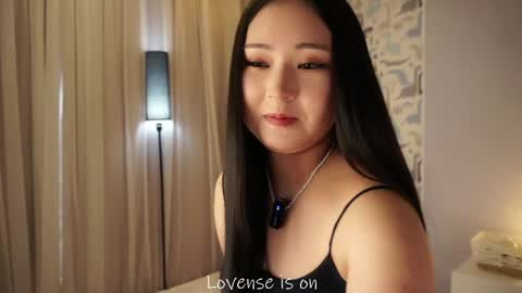 Snapshot of iolaselley chatting on May 3, 11:05 am Tesha online show from May 3, 11:05 am