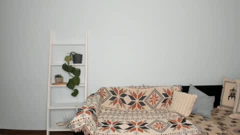 Irene online show from March 6, 11:20 pm