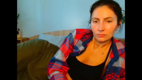 Snapshot of irina9793 chatting on October 23, 9:08 am irina online show from October 23, 9:08 am