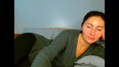 Snapshot of irina9793 chatting on November 18, 9:25 am irina online show from November 18, 9:25 am