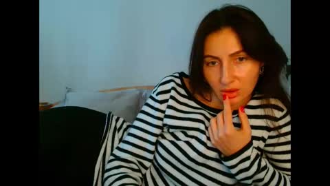 Snapshot of irina9793 chatting on April 14, 8:53 am irina online show from April 14, 8:53 am