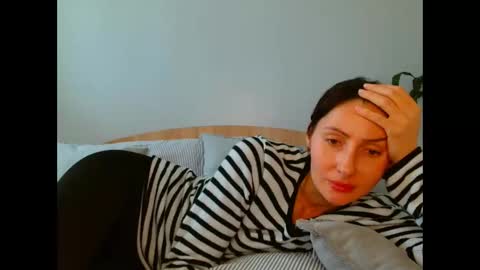 Snapshot of irina9793 chatting on April 29, 9:35 am irina online show from April 29, 9:35 am