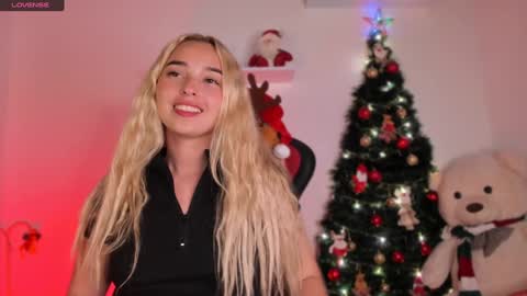 iris online show from December 7, 10:17 pm