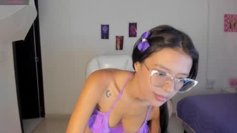 iris8_ online show from February 24, 2:15 pm