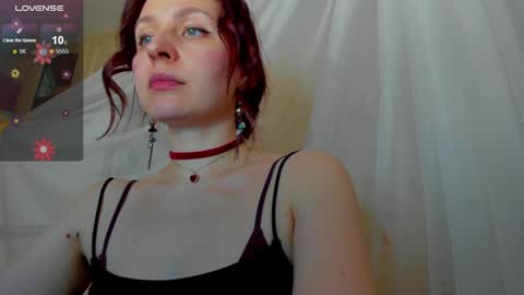 Snapshot of iris_crispy chatting on January 20, 9:43 pm Iris online show from January 20, 9:43 pm