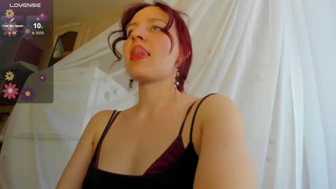 Snapshot of iris_crispy chatting on January 21, 7:26 am Iris online show from January 21, 7:26 am