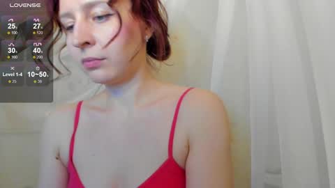 Snapshot of iris_crispy chatting on February 27, 7:04 pm Iris online show from February 27, 7:04 pm