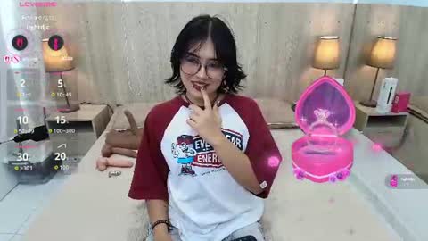 Snapshot of iris_gomez chatting on July 21, 7:38 pm Iris online show from July 21, 7:38 pm
