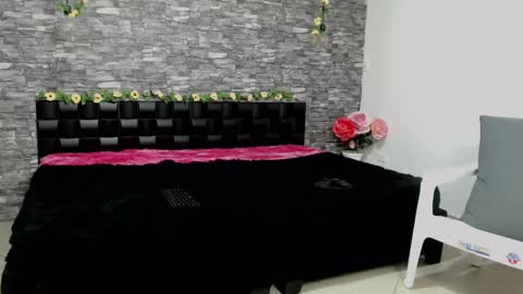 Snapshot of iris_joi chatting on February 26, 8:48 am Iirs online show from February 26, 8:48 am