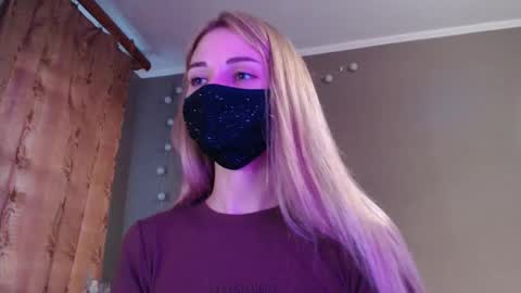 Lily online show from September 23, 3:48 pm