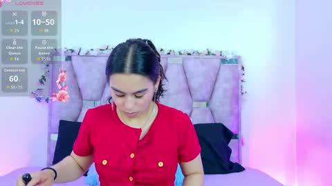 Snapshot of iris_mandarinne chatting on May 11, 5:43 pm Iris online show from May 11, 5:43 pm