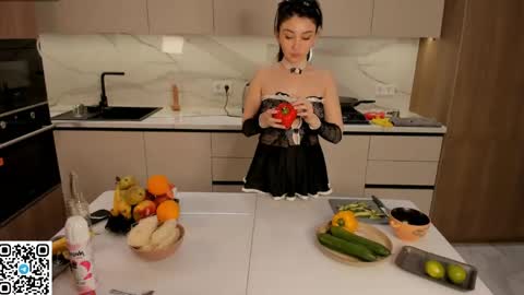 iris on cam online show from May 7, 8:36 pm