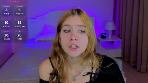 Iris  online show from November 21, 11:42 am