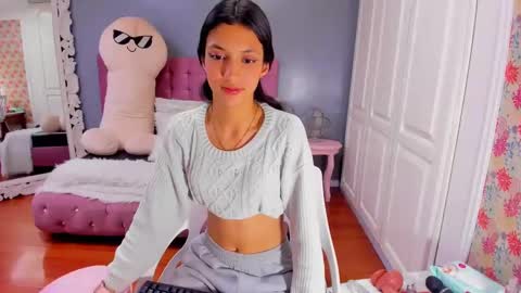 Snapshot of iris_stone_ chatting on January 10, 4:30 pm Iris online show from January 10, 4:30 pm
