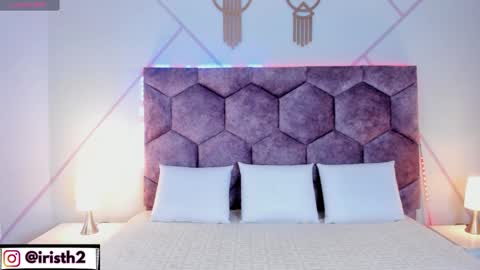 Snapshot of iris_thompson chatting on November 26, 3:51 am Iris online show from November 26, 3:51 am