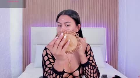 Iris online show from February 22, 4:46 am