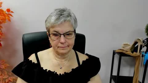 I R I S online show from October 10, 7:51 am