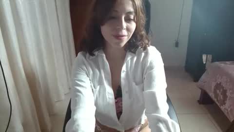 Snapshot of irisarellano_ chatting on May 9, 2:55 pm irisarellano_ online show from May 9, 2:55 pm