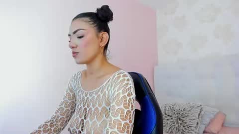 Snapshot of irisclark1 chatting on July 18, 12:09 pm Iris online show from July 18, 12:09 pm