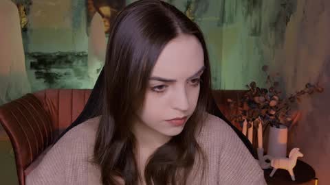 Iris online show from December 3, 1:10 pm