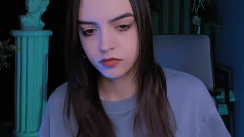 Iris online show from December 4, 7:23 pm