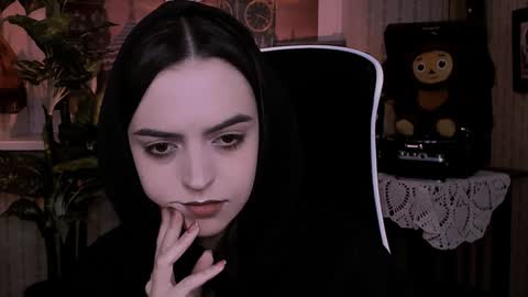 Iris online show from December 14, 7:14 pm