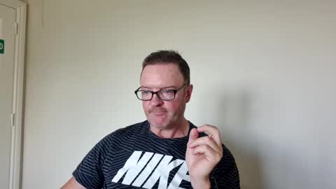 Snapshot of irish_pipe chatting on September 12, 11:54 am irish_pipe online show from September 12, 11:54 am