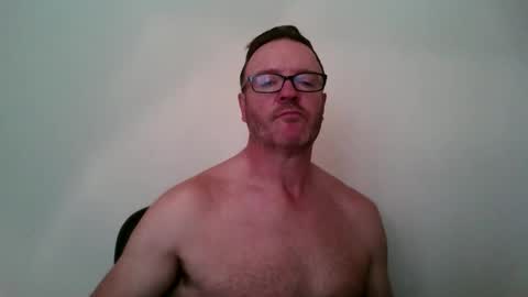 Snapshot of irish_pipe chatting on October 7, 1:41 pm irish_pipe online show from October 7, 1:41 pm
