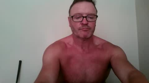 Snapshot of irish_pipe chatting on April 28, 12:21 pm irish_pipe online show from April 28, 12:21 pm