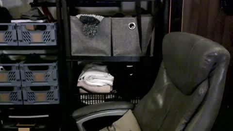 twitter theirishman205 online show from December 28, 9:40 pm