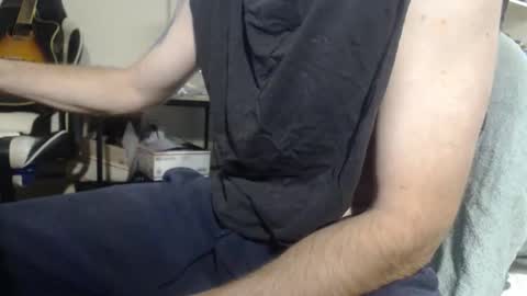 Irishdude2483 online show from November 25, 3:56 pm