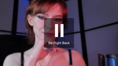 Snapshot of irisice chatting on December 10, 12:27 pm Miss Iris Fansly Miss Iris new inst.  online show from December 10, 12:27 pm