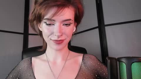 Snapshot of irisice chatting on January 14, 5:12 pm Miss Iris Fansly Miss Iris new inst.  online show from January 14, 5:12 pm