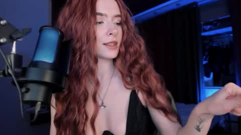 Snapshot of irisice chatting on September 10, 5:46 pm Miss Iris Fansly Miss Iris new inst.  online show from September 10, 5:46 pm