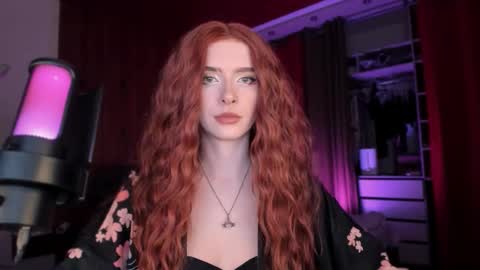 Snapshot of irisice chatting on September 19, 5:02 pm Miss Iris Fansly Miss Iris new inst.  online show from September 19, 5:02 pm