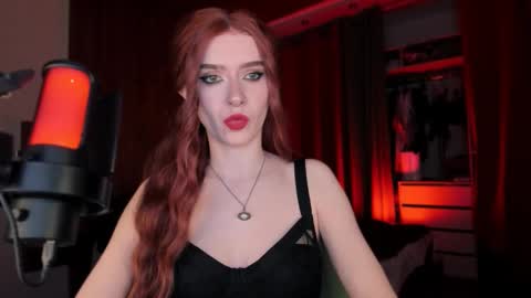 Snapshot of irisice chatting on October 6, 7:11 pm Miss Iris Fansly Miss Iris new inst.  online show from October 6, 7:11 pm