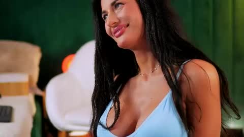 Snapshot of irisnightshade chatting on June 14, 4:58 am Maria online show from June 14, 4:58 am