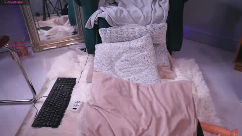 Maria online show from December 29, 4:16 am