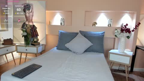 Snapshot of iriss_1 chatting on January 26, 4:30 pm Iriss online show from January 26, 4:30 pm