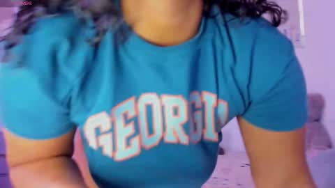 Snapshot of iriss_25 chatting on November 24, 3:23 pm iris online show from November 24, 3:23 pm